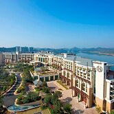 Sheraton Bailuhu Resort, Huizhou