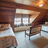 Night Swan Intracoastal B&B