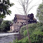 Three Horseshoes Inn