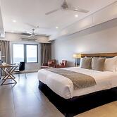 Oaks Darwin Elan Hotel