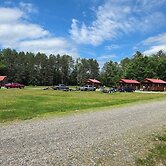 Abbot Trailside Lodging