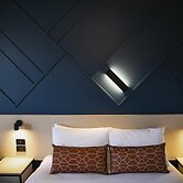 Nightcap at Sandown Park Hotel