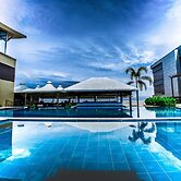 The Gold Beach Resort