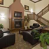 American Inn & Suites