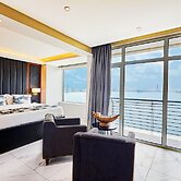 The Yacht Hotel