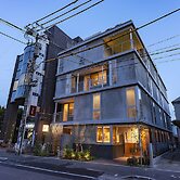 plat hostel keikyu kamakura wave