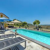 Pool & Whirlpool Villa Art Four