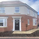 Charming 4-bed House in Grantham