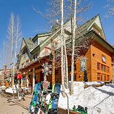 Charming Condo Nestled in the East Keystone Resort Neighborhood, Shutt