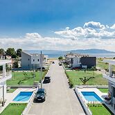 Thalassa & Thalassa Prive Residential Complexes