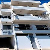 Larnaca Comfort Rooms
