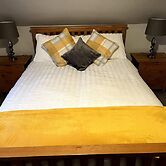 Immaculate 5 Bedroom House Outside Stornoway