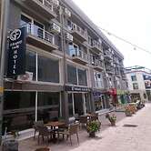 Grand Faik Hotel Çeşme