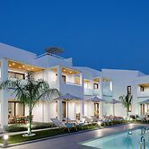 Coconut Palm Paradise