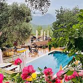 Antalya Bodrum Kayası Dağ Oteli