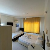 Ünlü Konaklama Kafe