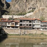 Salih Bey Konağı