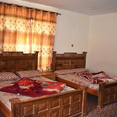 Heaven Rose Hotel & Restaurant New