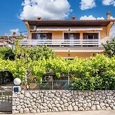 Kostrena Apartment Maja