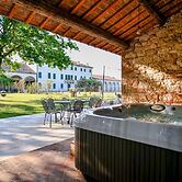 Tigli Apartment With two Bedrooms and one Bathroom on the Second Floor