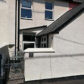 Cosy, Spacious 2-bed Cottage in Watchet, Somerset