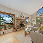 Cliffview Luxury Vacation Rental At Windcliff 3 Bedroom Home by RedAwn