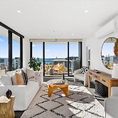 Wollongong CBD Ocean View Apartment