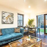 Northern Hideaways Apple Store, Ellingham