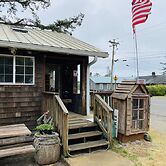 Raines Resort Cabins & RV