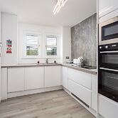 9A Millbrae - Donnini Apartments