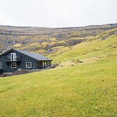 Luxurious & Unique Villa - Beach- Hiking