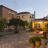 Troullos Traditional Houses