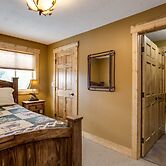 Snake River Roadhouse #3 Cutty's