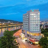 Tru by Hilton Lao Cai City Riverside