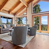 AMAZING VIEWS- MODERN HOME- SH #14 by Bear Valley Vacation Rentals
