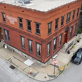 Traveler's Rest Hotel