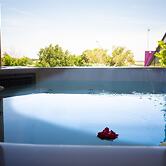 3 Hills Boutique Hotel