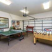 Creme De La Creme 2 - Pet Friendly and Amazing Golf-Course Views by Yo