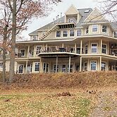Golf Road Lake House