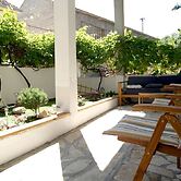 Step Away From The Beach 1-bedroom Apartment Lolov