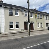 Erneside Townhouses 3 Bedroom Self-catering Holiday Rentals Near River