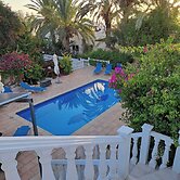 Coral Cypria Villa !!