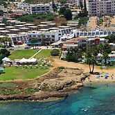 PENELOPE BEACH HOTEL APTS