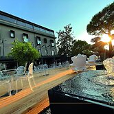 LAMBERTI BOUTIQUE HOTEL