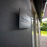 Newly Renovated, Stylish Self-catering Apartment