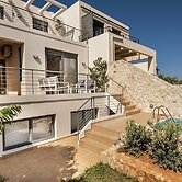 Villa Anemi in Sternes