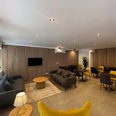 Tritoni Marina Apartments and Suites