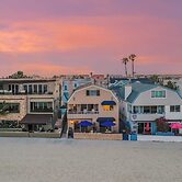 Bay View I by Avantstay Stylish Mission Beach Home on the Sand!