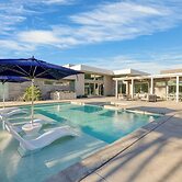 Polo Villa 7 by Avantstay Features Entertainer's Backyard + Game Room 