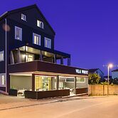 Villa White